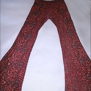 Novella Royals Janice Bells